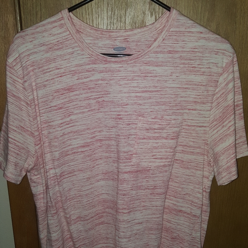 Old Navy T-shirt